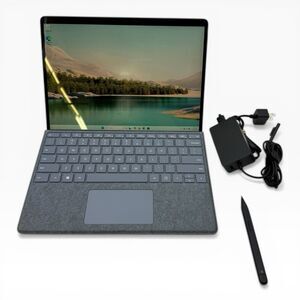 Microsoft Surface Pro 8 13" 2.4GHz Core i5-1135G7 8GB RAM 256GB SSD 1983 Pen 2